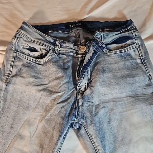 Bamboo Acid Wash Jeggings Size 13 - Picture 4 of 7